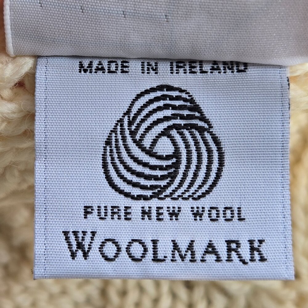 NWOT Bonner of Ireland Cable Knit Ivory Wool Scarf - Picture 4 of 12